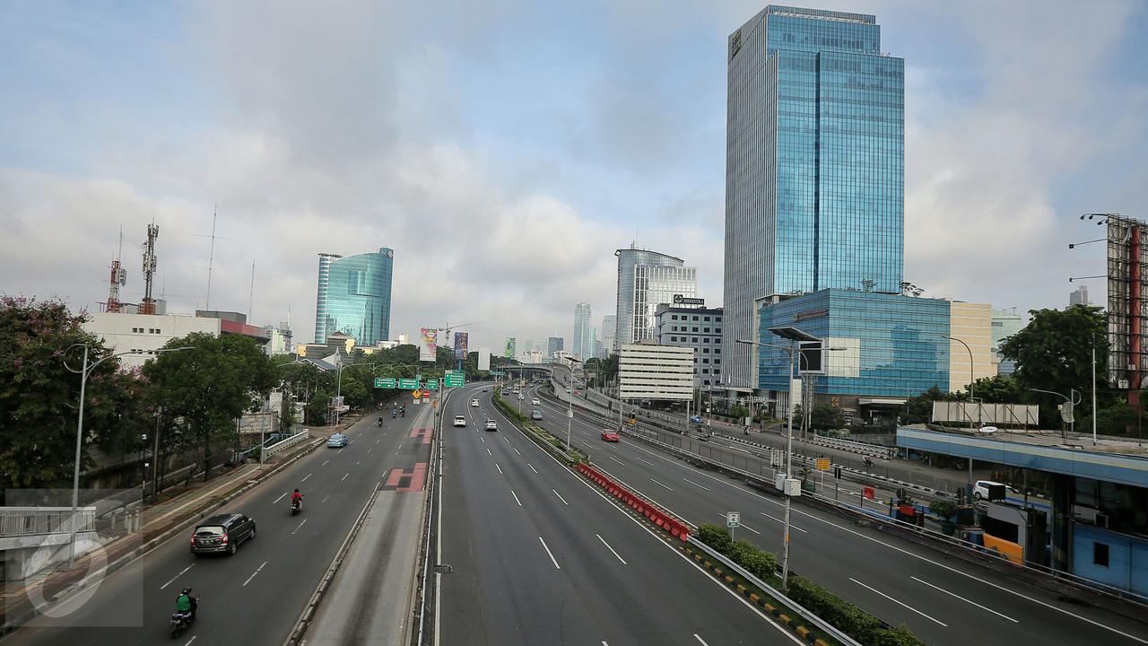 20160208-Libur Imlek, Lalu Lintas Jalan Protokol di Jakarta Lengang-Jakarta