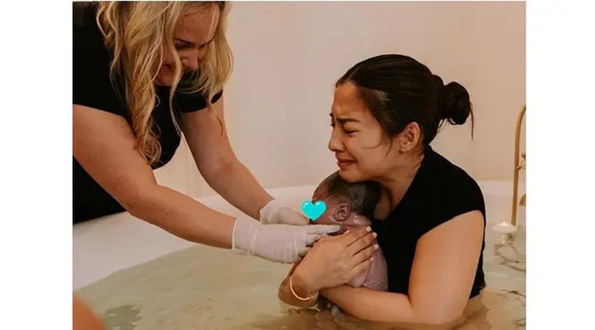 6 Potret Haru Nikita Willy Melahirkan Anak Kedua, Pakai Metode Water Birth
