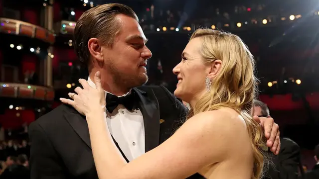 2. Kate Winslet dan Leonardo DiCaprio