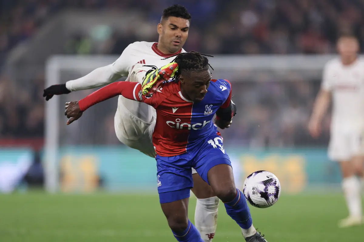 Foto: Penampilan Melempem Casemiro yang Disebut Jadi Biang Kerok Kekalahan MU dari Crystal Palace
