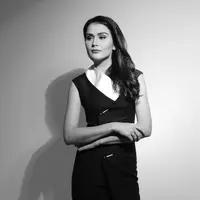 Bukan hanya bisnis kuliner, ternyata Senk Lotta tertarik dengan bisnis yang satu ini.