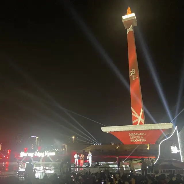 Acara Gemilang Silang Monas yang dihadirkan Pemprov DKI Jakarta sebagai rangkaian perayaan dari Hari Ulang Tahun (HUT) ke-78 Republik Indonesia (Liputan6.com/Muhammad Radityo Priyasmoro)