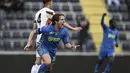 Pemain Empoli, Jacopo Fazzini melakukan selebrasi setelah mencetak gol ke gawang Venezia dalam laga lanjutan Liga Italia 2024/2025 di Carlo Castellani Stadium, Empoli, Italia, Minggu (20/04/2025) waktu setempat. (AP Photo/LaPresse)