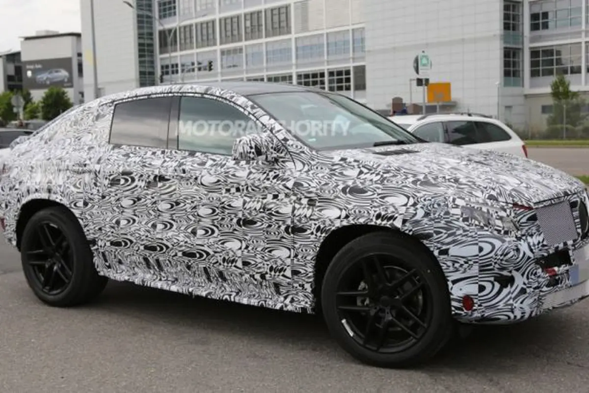Inilah Penampakan Pesaing BMW X6 Dari Mercedes Benz