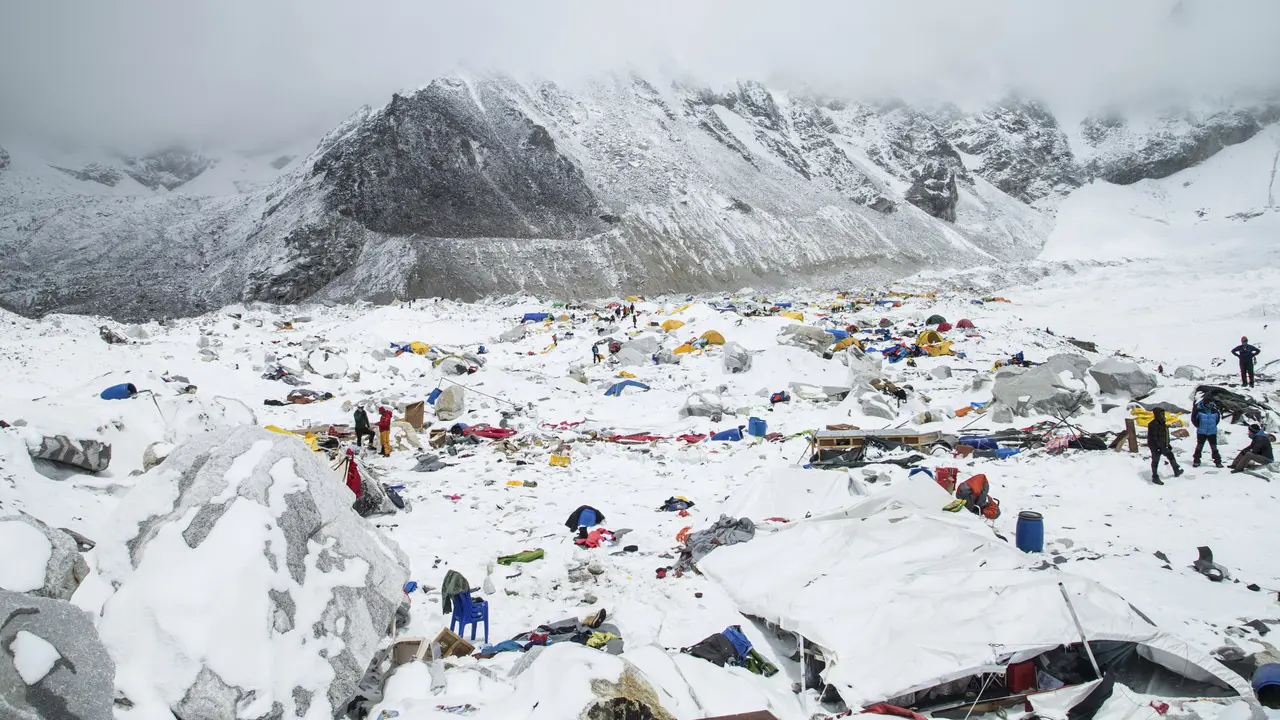 Gunung Everest Pascagempa