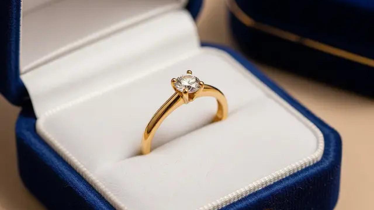 7 Model Cincin Emas 1 Gram Dewasa yang Murah Tapi Terlihat Mahal dan Elegan