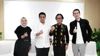 QuickGlam, sebuah klinik pertama di Indonesia, yang menyediakan layanan Estetika, Anti Aging dan Seksologi dalam satu wadah.
