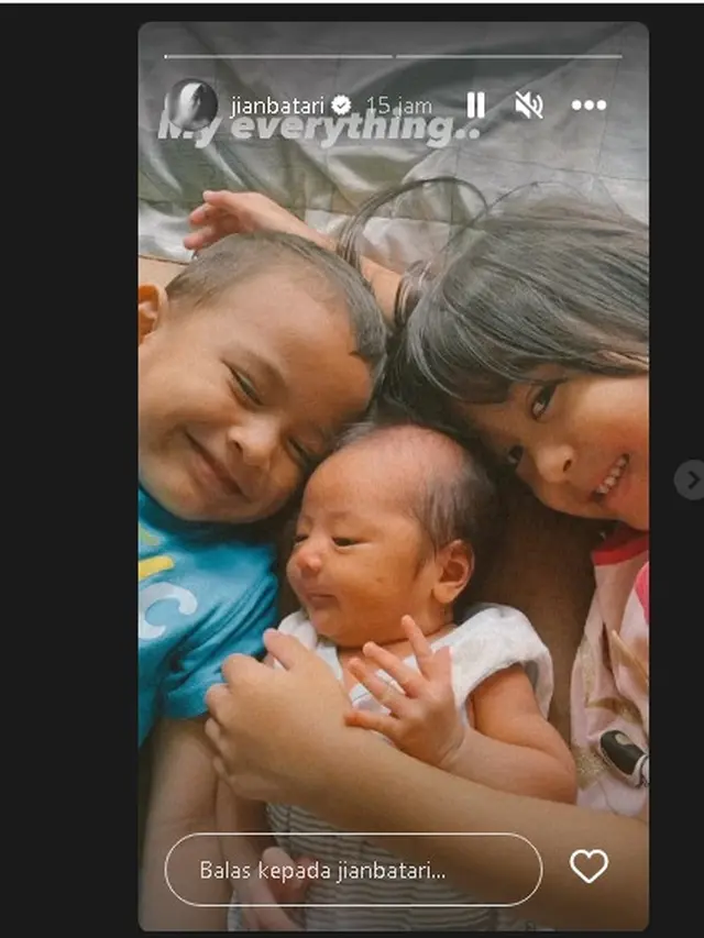Bintang FTV Pintu Berkah, Jian Batari bahagia dikaruniai anak ketiga (Foto: Instagram @jianbatari)