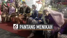 Suro merupakan bulan yang dikeramatkan oleh orang Jawa.