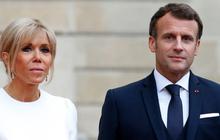 Brigitte Trogneux ‘Toyor’ Macron di Pesawat? Momen Lucu Pasangan Nyentrik yang Tak Biasa