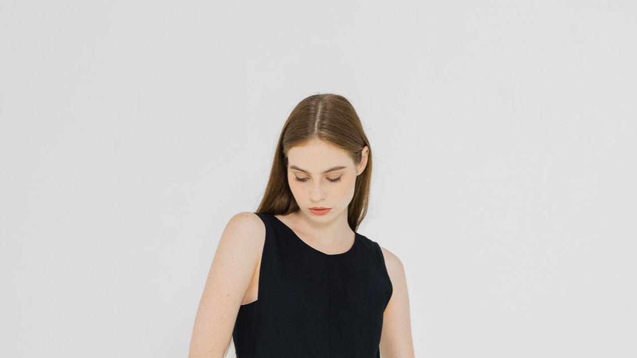 10.This Is April Sabine Wide Leg Black Jumpsuit ｜ 787922<br>