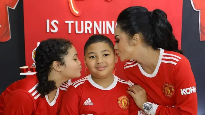 [Fimela] Ultah Kellen ke-9, anak Krisdayanti