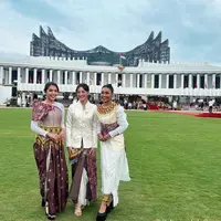 Lihat di sini tampilan Mawar De Jongh, Novia Bachmid, dan Olivia Pardede di IKN Nusantara. [@noviabachmid].