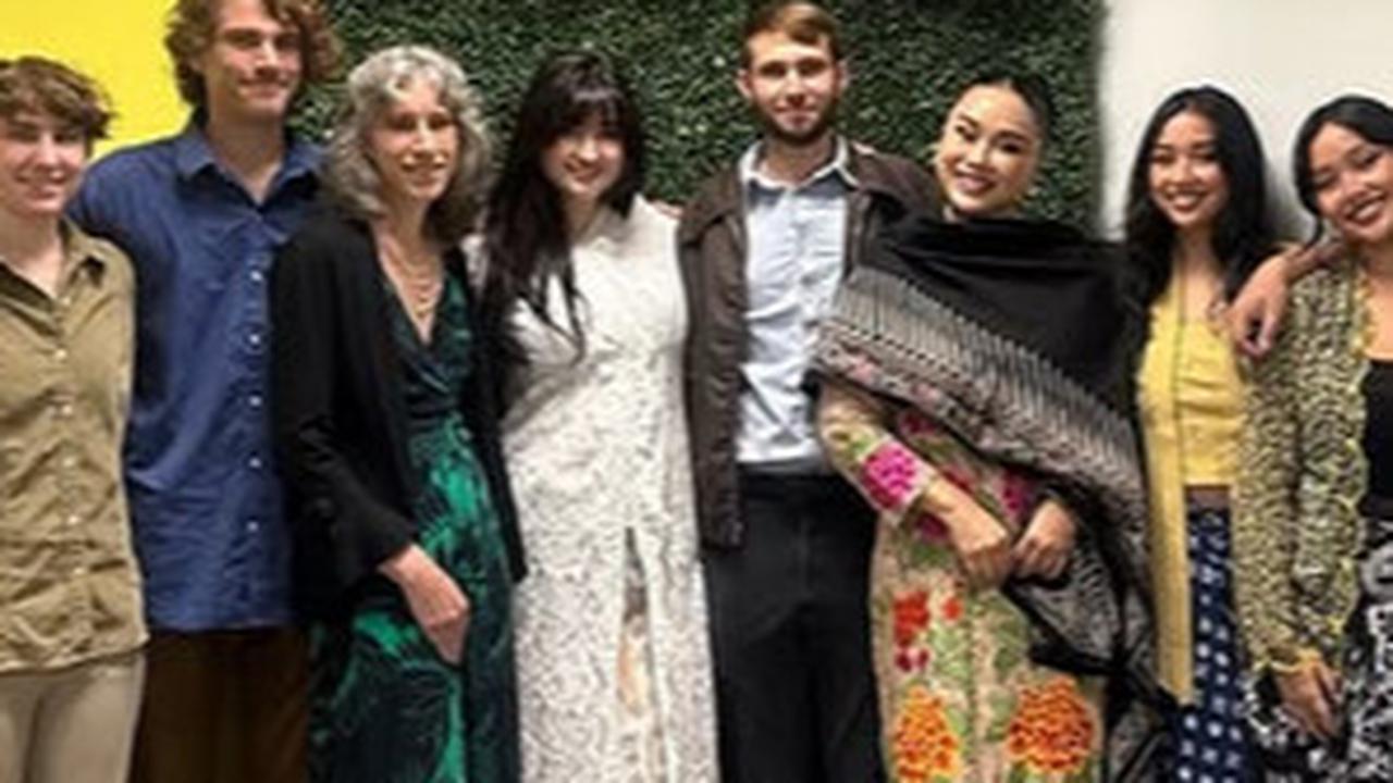 5 Potret Cantik Stephanie Poetri Berkebaya saat Dinikahi Asher di Los Angeles, Tak Pakai Cincin Karena Phobia