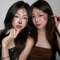 potret makeup leopard/copyright instagram/hannahmina_twins