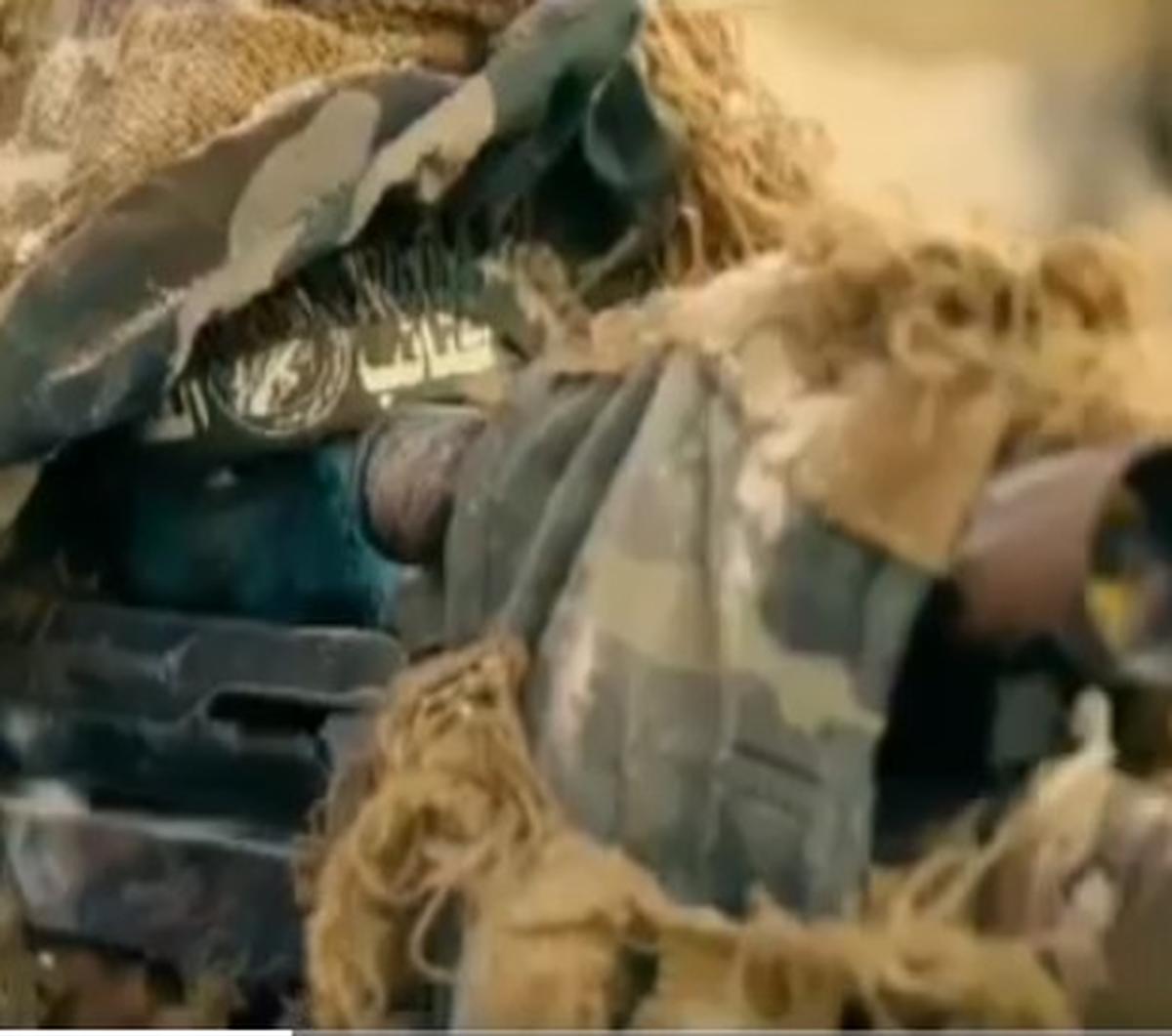 Seperti dalam sebuah video yang diunggah akun X @amal198902, Rabu (20/12) lalu saat dua orang sniper Palestina mampu menembak tentara Israel dengan sangat akurat.