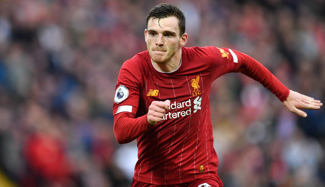 Andrew Robertson (94,2 juta euro) - Andrew Robertson mampu bermain sebagai bek dan gelandang kiri di Liverpool. Performa apiknya bersama The Reds membuat pemain asal Skotlandia ini memiliki harga pasar transfer 80 juta euro. (AFP/Paul Ellis)