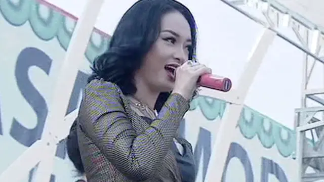 Zaskia Gotik - Bang Jono