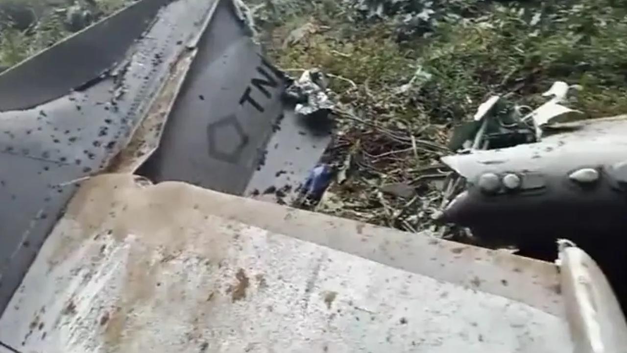 Camat Puspo, Eddy Santoso membenarkan hal tersebut. Menurut Eddy, dari informasi yang didapatkan dari Kepala Desa Keduwung, Rupani, yang mengatakan pesawat jatuh di area perkebunan kentang warga.