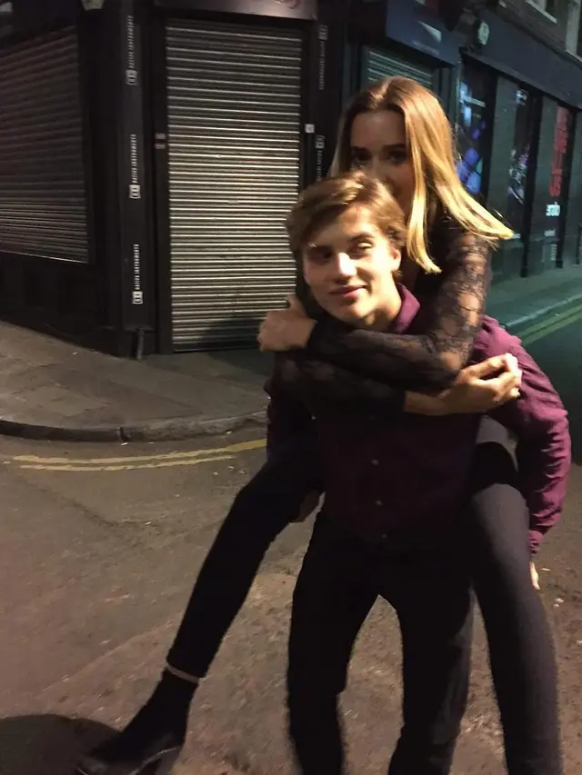 Ruby Sear (Instagram/rubysear)