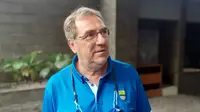 Pelatih Persib Bandung, Robert Alberts. (Bola.com/Erwin Snaz)