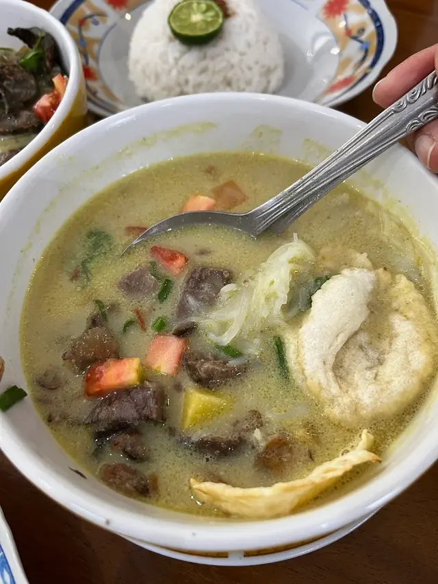 Soto Betawi Bu Rahma