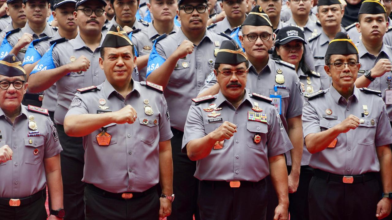 VIDEO: Menteri Imipas Agus Siapkan Personel TNI Jaga Lapas Narkoba "Termasuk Periksa Petugas Jaga!"