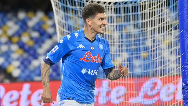FOTO: Napoli Menyodok ke Posisi Kedua usai Hancurkan Udinese 5-1 - Giovanni Di Lorenzo