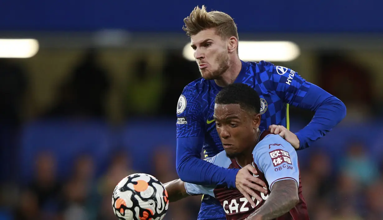 Timo Werner. Striker berusia 25 tahun ini didatangkan Chelsea musim 2020/2021 lalu dengan mahar senilai 53 juta euro usai 4 musim membela RB Leipzig dengan mencetak 95 gol dari 159 laga. Bersama The Blues hingga awal musim ini telah mencetak 12 gol dari 56 laga. (AP/Ian Walton)