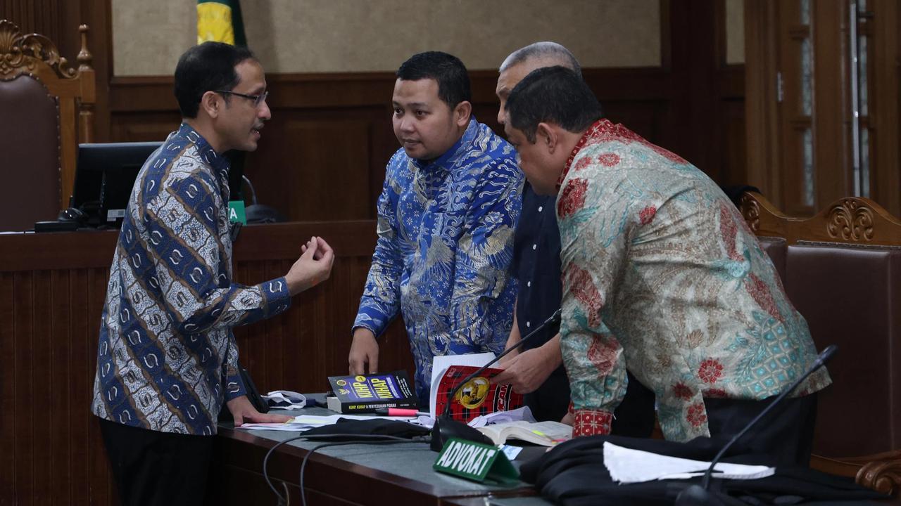 FOTO: Nadiem Jelaskan Tim Bayangan Kemendikbudristek di Sidang Chromebook