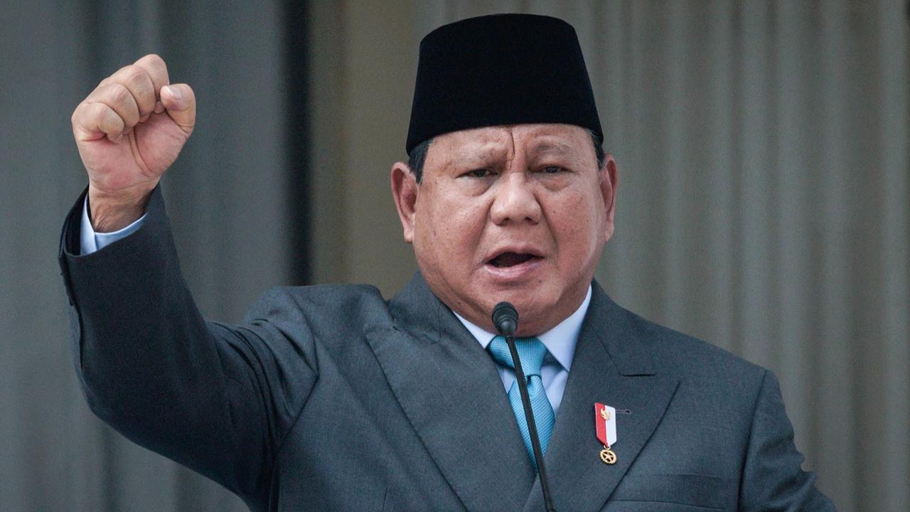 VIDEO:  Sindiran Keras Prabowo "Ratusan Tahun Kekuatan Asing Adu Domba Kita dengan Uang Mereka!"