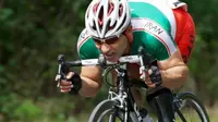 Pebalap sepeda Iran, Bahman Golbarnezhad, meninggal akibat kecelakaan saat lomba road race di Paralimpiade Rio 2016, Sabtu (17/9/2016) waktu setempat. (Guardian)