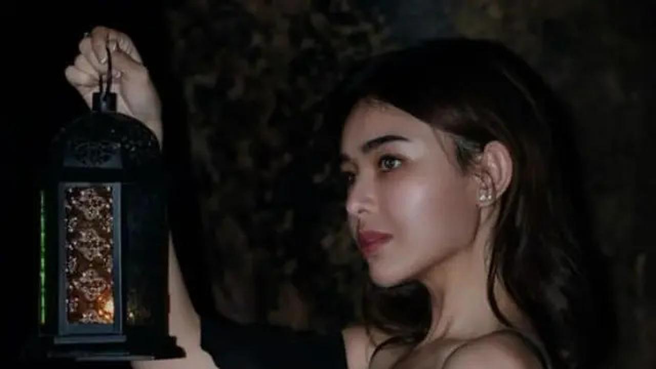 6 Gaya Terbaru Amanda Manopo Kenakan Skirt Leopard Hingga Tampil Jadi Mermaid