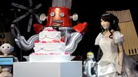 Frois dan Yukirin, dua sejoli robot ini baru saja resmi melangsungkan prosesi pernikahannya di Jepang. Selamat untuk kedua mempelai!