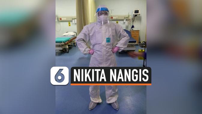 VIDEO Nikita Mizani Menangis Sumbangan Baju  APD  Dipakai 
