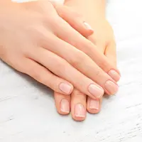 3 Bahan Alami yang Bisa Bikin Kuku-Mu Sehat dan Kuat / copyright shutterstock