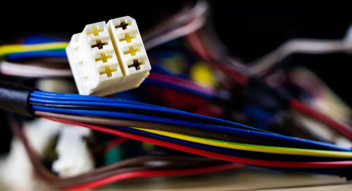 Warna Kabel Mobil dan Fungsinya yang Wajib Diketahui Pemilik Kendaraan