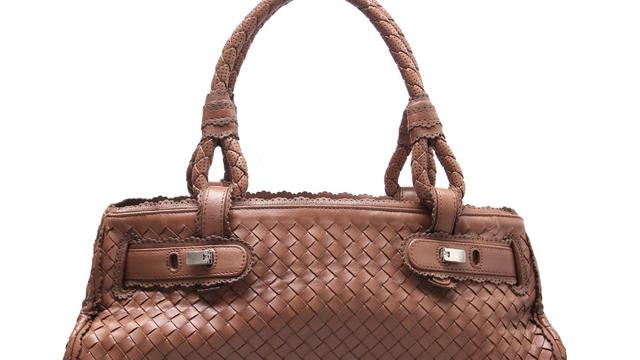 6 Harga Tas Preloved Annisa Pohan