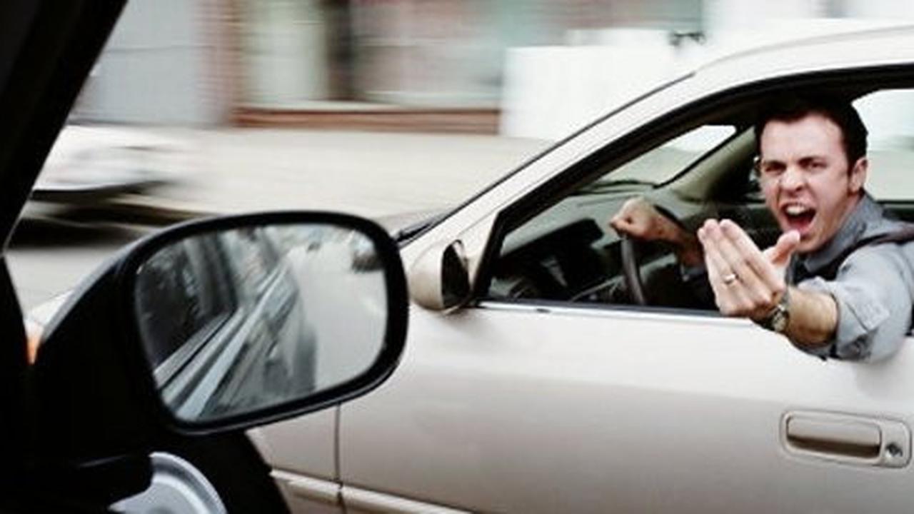 7 Kebiasaan sopir paling menjengkelkan di jalanan