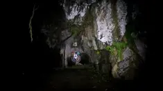 Gua Ratu sebuah gua yang terbentuk secara alami ini terletak di bawah kaki gunung selok Kabupaten Cilacap diberi nama Gua Ratu, karena konon gua tersebut kerap menjadi tempat persinggahan Ratu Pantai Selatan atau yang disebut Nyi Roro Kidul