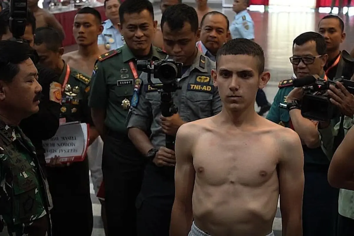 Begini Potret Enzo Zens Allie, Pemuda Keturunan Prancis yang Lolos Masuk Akmil