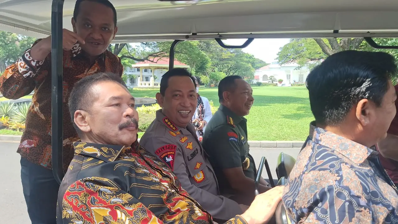 Jaksa Agung ST Burhanuddin, Kapolri Jenderal Listyo Sigit Prabowo, dan Panglima TNI  Jenderal Agus Subiyanto di Istana Negara Jakarta, Senin (27/5/2024).