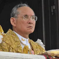 Pemerintah 'Negeri Gajah Putih' menetapkan masa berkabung selama satu tahun atas meninggalnya Raja Thailand. (Foto: SA Breaking News)