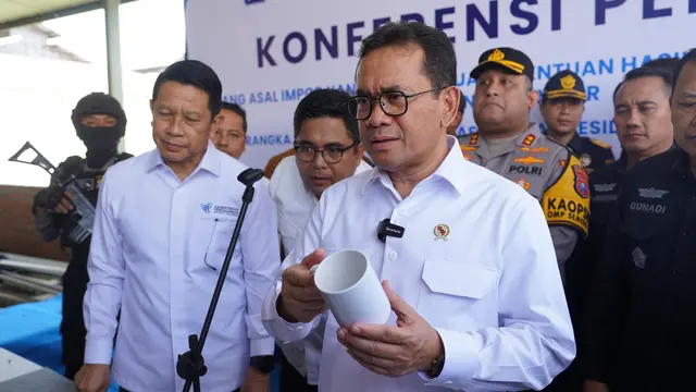 Mendag Budi Amankan Produk Keramik Ilegal Rp9,8 M di Surabaya