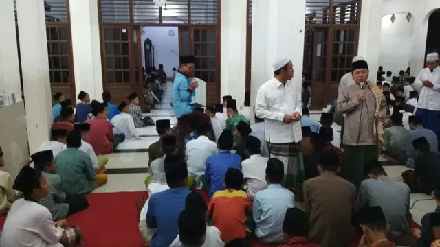 Kiai Maimoen Zubair Sosok Pejuang Kemerdekaan RI Hingga Pendidik Santun