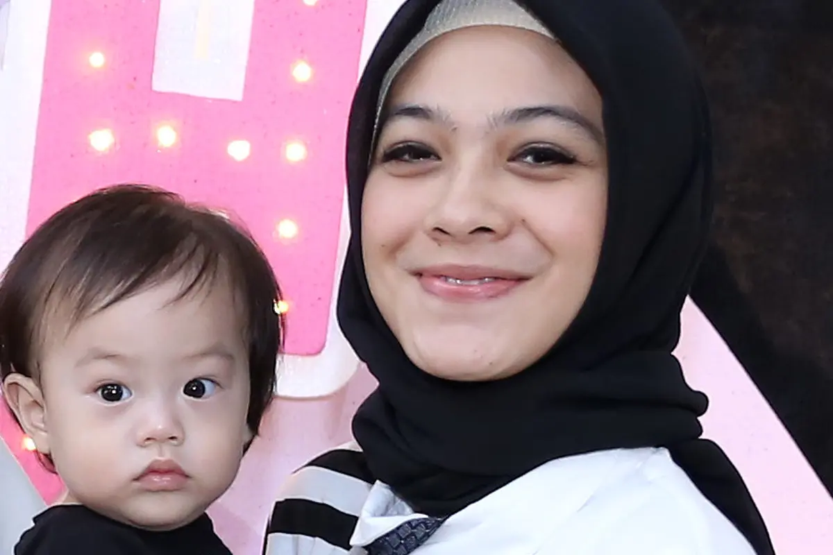 [Bintang] Dian Ayu Lestari