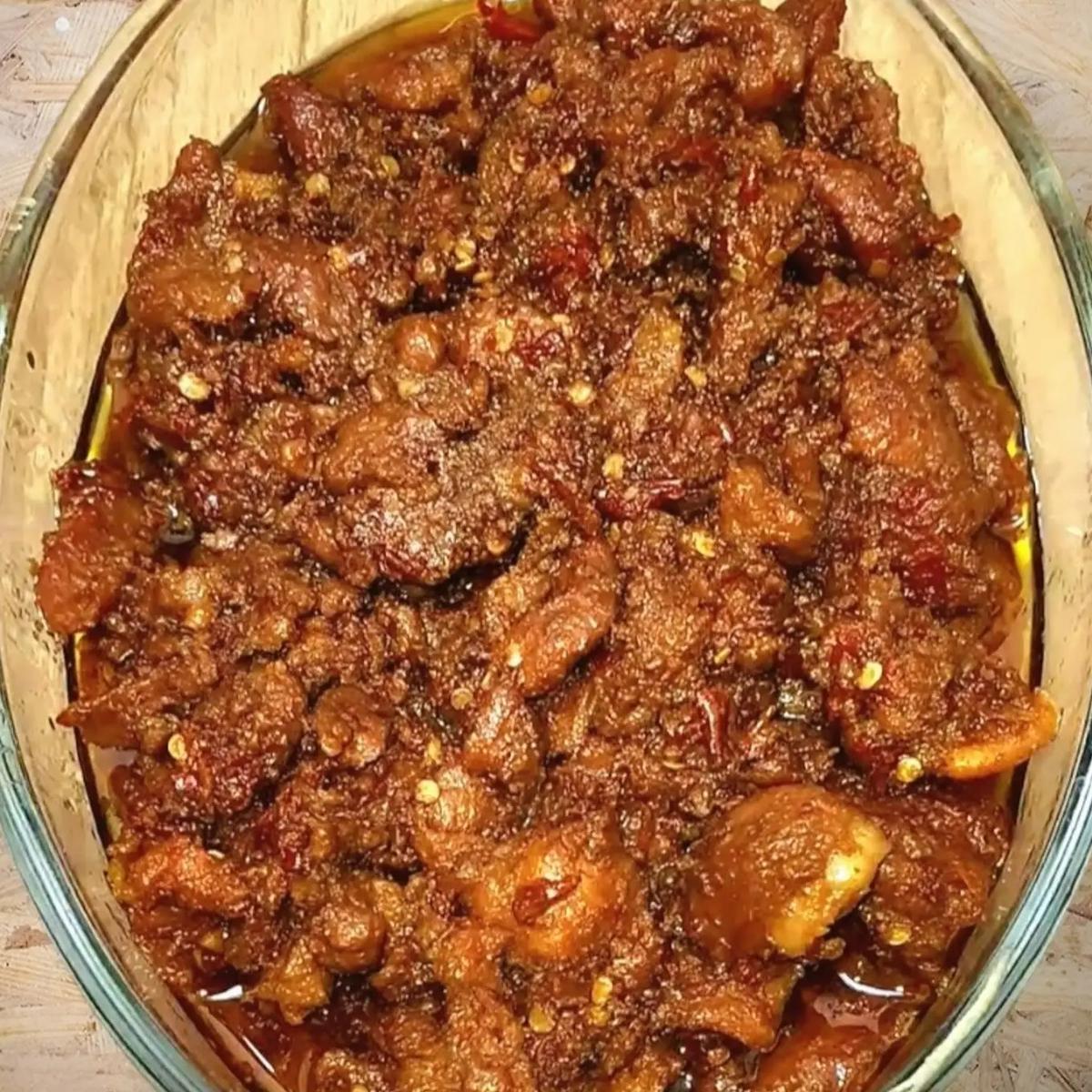 Ilustrasi Semur Daging Sapi Pedas