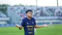 Alasan Pelatih Persita Pasang Hokky Caraka Jadi Kiper saat Melawan Persib, Enggak Tega karena Keram