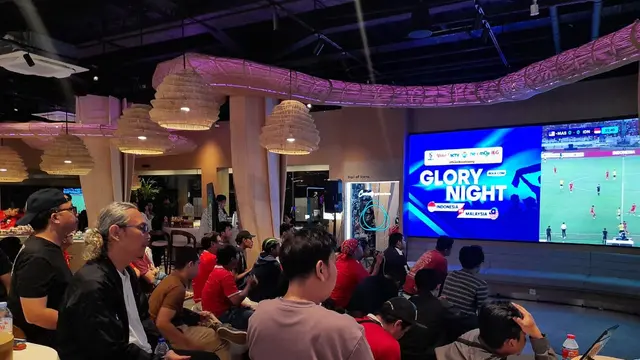 Nobar Bola.com x IQOS