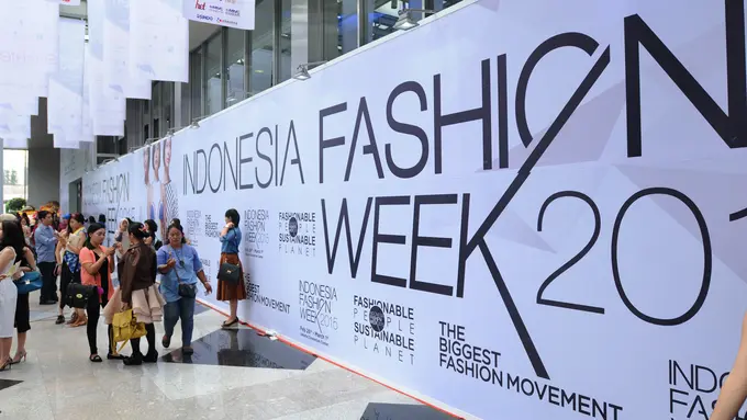 [Bintang] Event Indonesia Fashion Week 2015